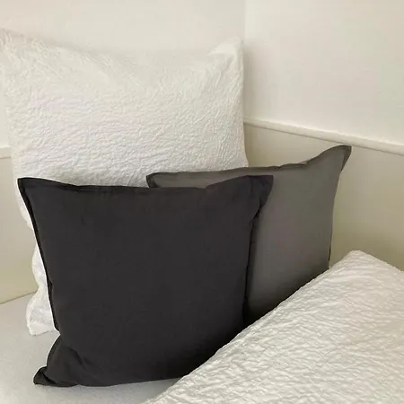 Schoenes In Guter Lage In Aalen/unterkochen Homestay